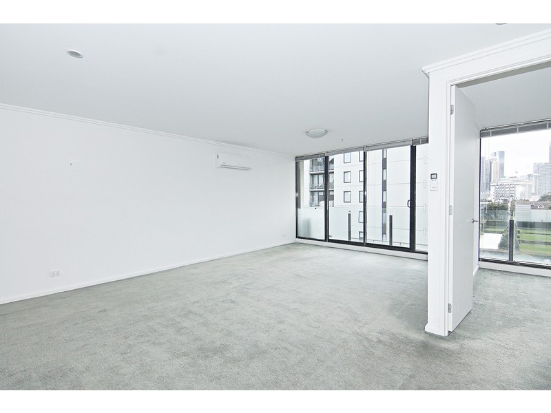 REF 24637/38 Bank Street, South Melbourne VIC 3205