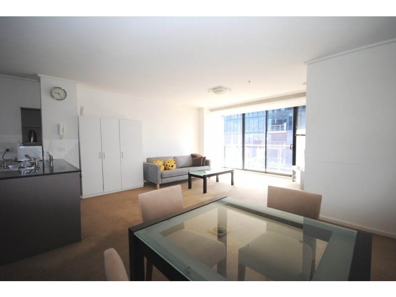 REF 24644/183 City Road, Southbank VIC 3006