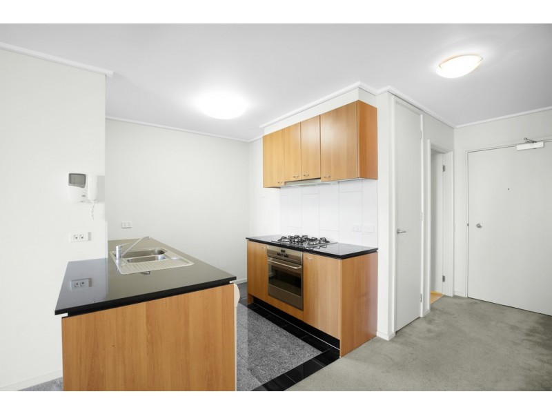 REF 24656/163 City Road, Southbank VIC 3006