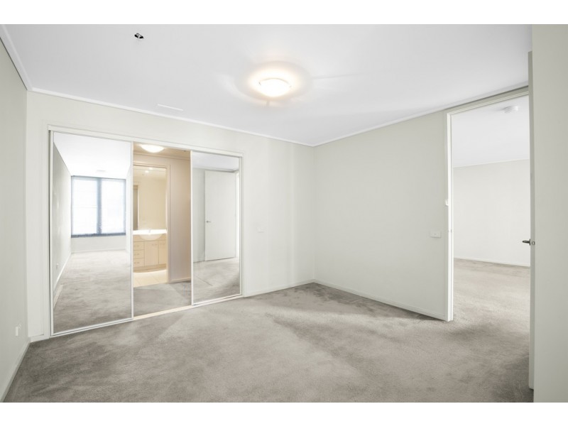 REF 24656/163 City Road, Southbank VIC 3006