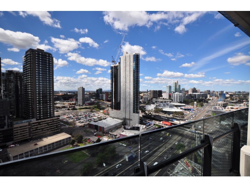 REF 24655/241 City Road, Southbank VIC 3006