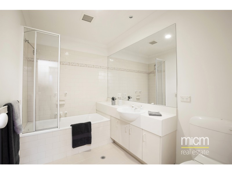 602/102 Wells Street, South Melbourne VIC 3205