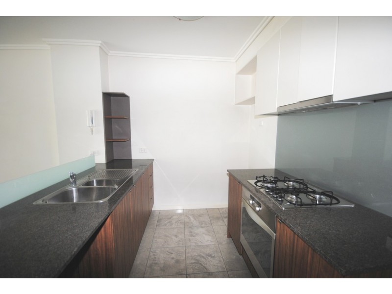 REF 24661/88 Kavanagh Street, Southbank VIC 3006