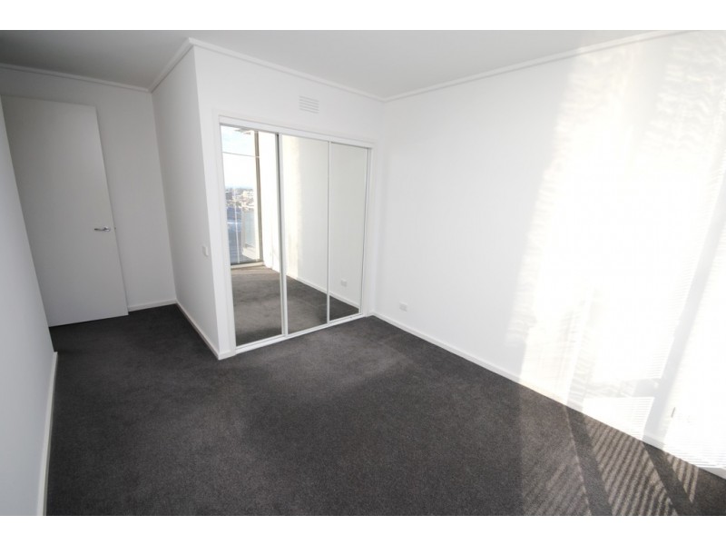 REF 24662/183 City Road, Southbank VIC 3006