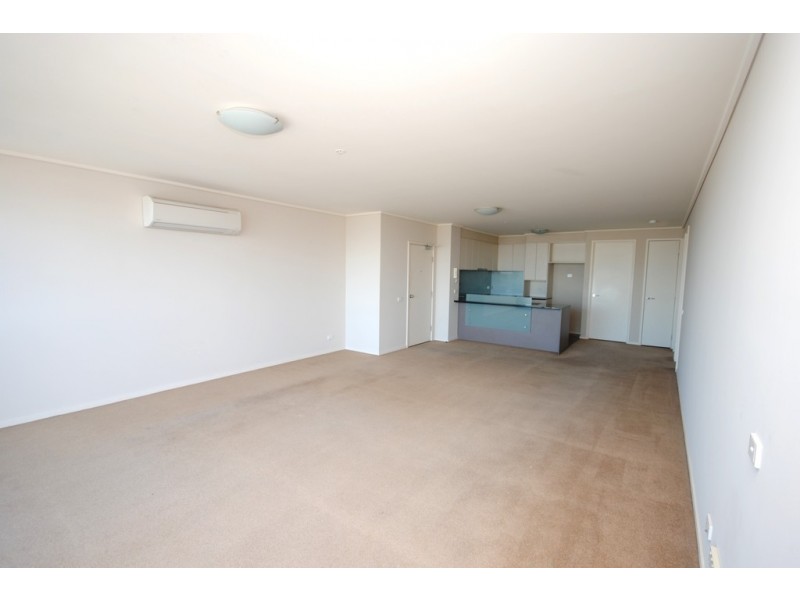 REF 24663/100 Kavanagh Street, Southbank VIC 3006