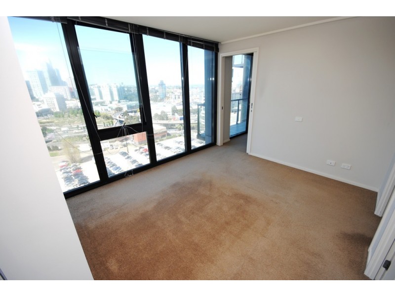 REF 24663/100 Kavanagh Street, Southbank VIC 3006
