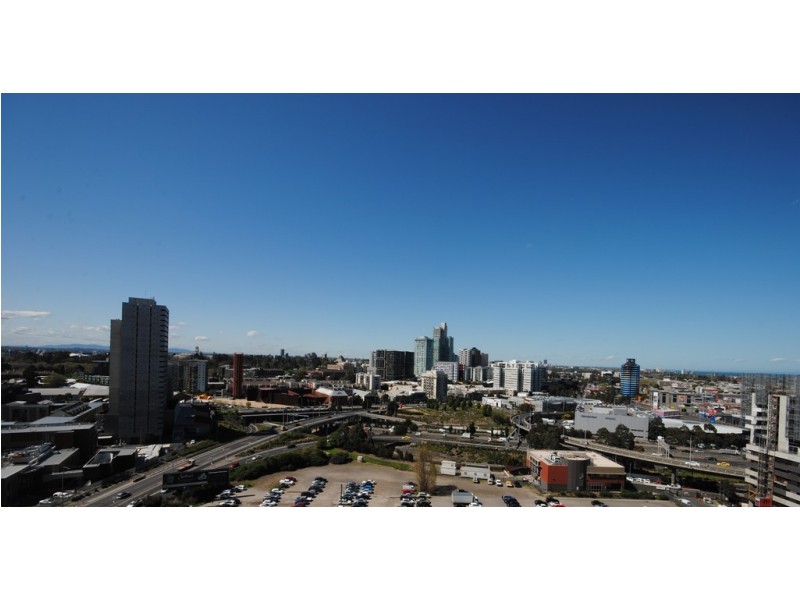 REF 24663/100 Kavanagh Street, Southbank VIC 3006