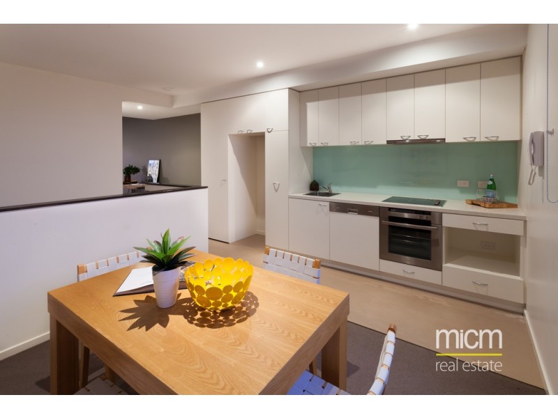 205/50 Dow Street, Port Melbourne VIC 3207