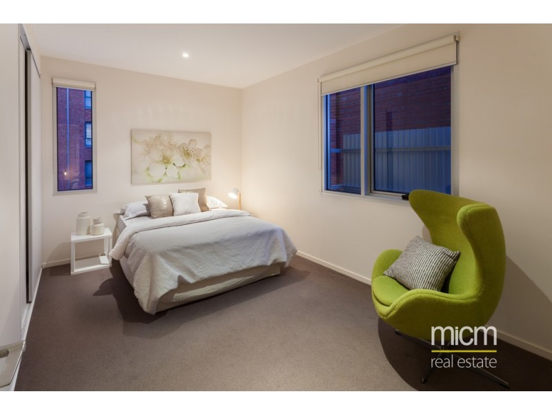 205/50 Dow Street, Port Melbourne VIC 3207