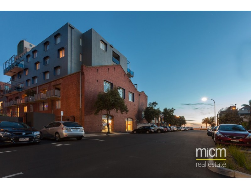 205/50 Dow Street, Port Melbourne VIC 3207