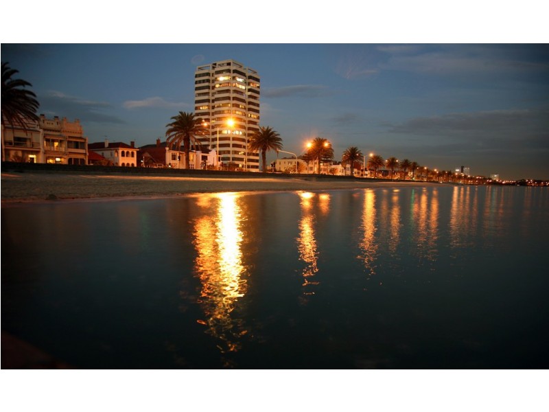 205/50 Dow Street, Port Melbourne VIC 3207