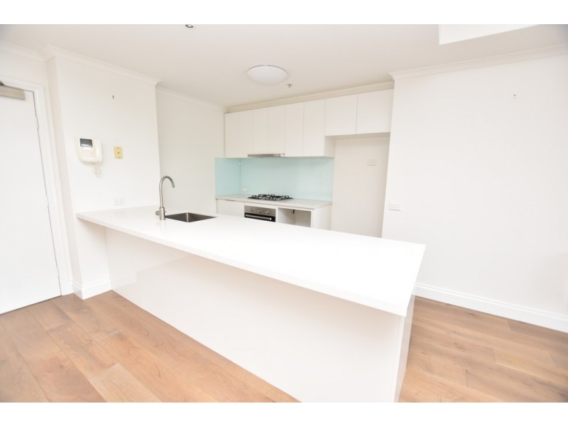 REF 24670/33 La Trobe Street, Melbourne VIC 3000