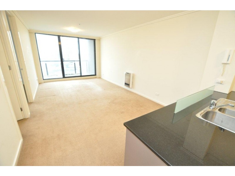 REF 24677/88 Kavanagh Street, Southbank VIC 3006