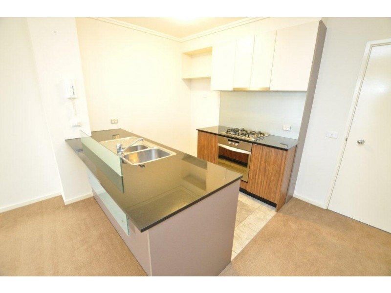 REF 24677/88 Kavanagh Street, Southbank VIC 3006