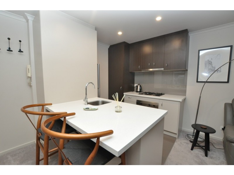 REF 24680/30 Kavanagh Street, Southbank VIC 3006