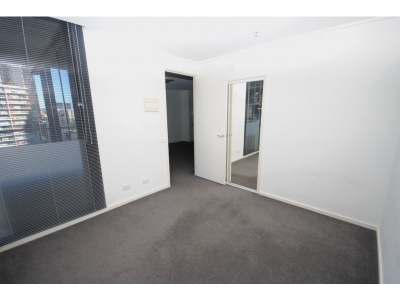 REF 24684/173 City Road, Southbank VIC 3006