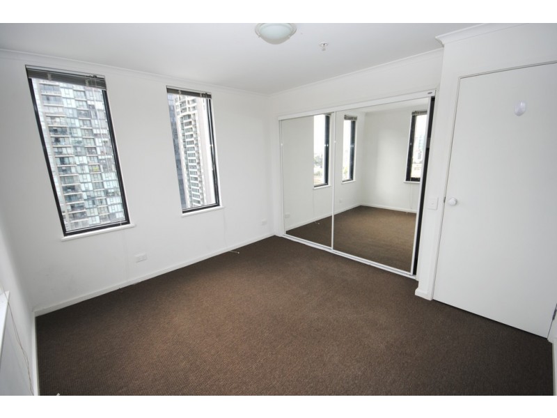 REF 24685/38 Kavanagh Street, Southbank VIC 3006