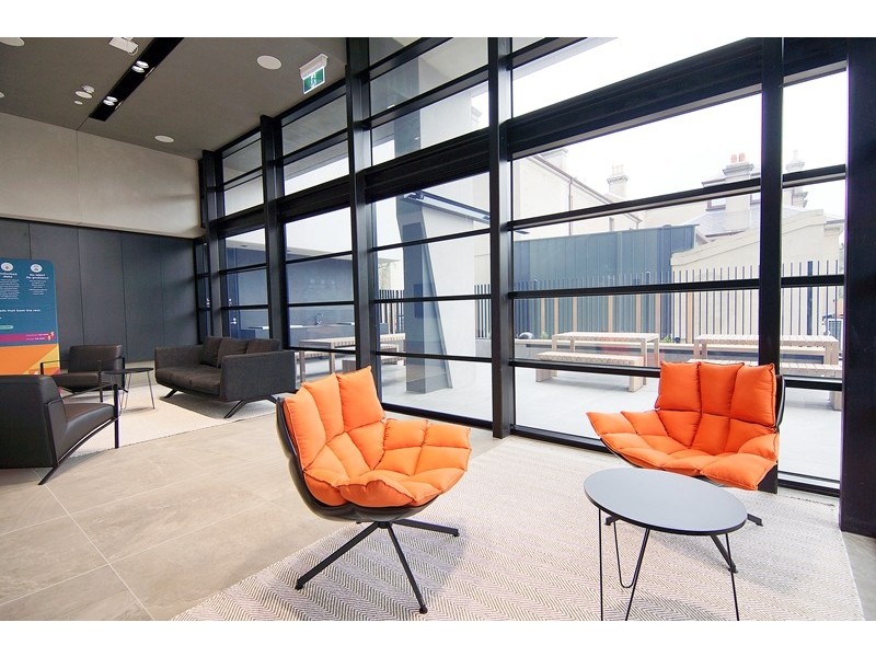 1302/101 St Kilda Road, St Kilda VIC 3182