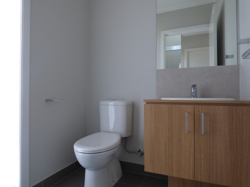 23 Stoneleigh Circuit, Williams Landing VIC 3027