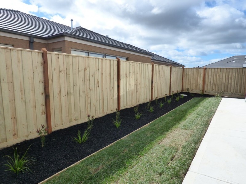 23 Stoneleigh Circuit, Williams Landing VIC 3027