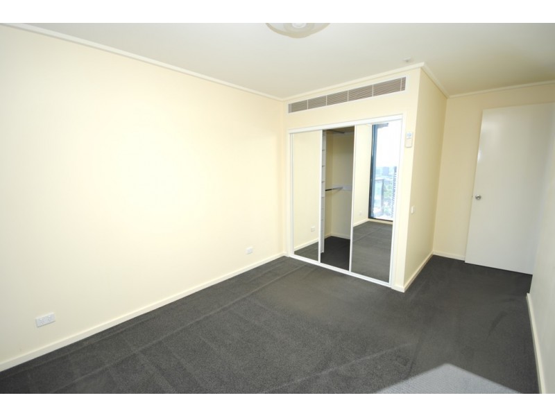 REF 24692/173 City Road, Southbank VIC 3006