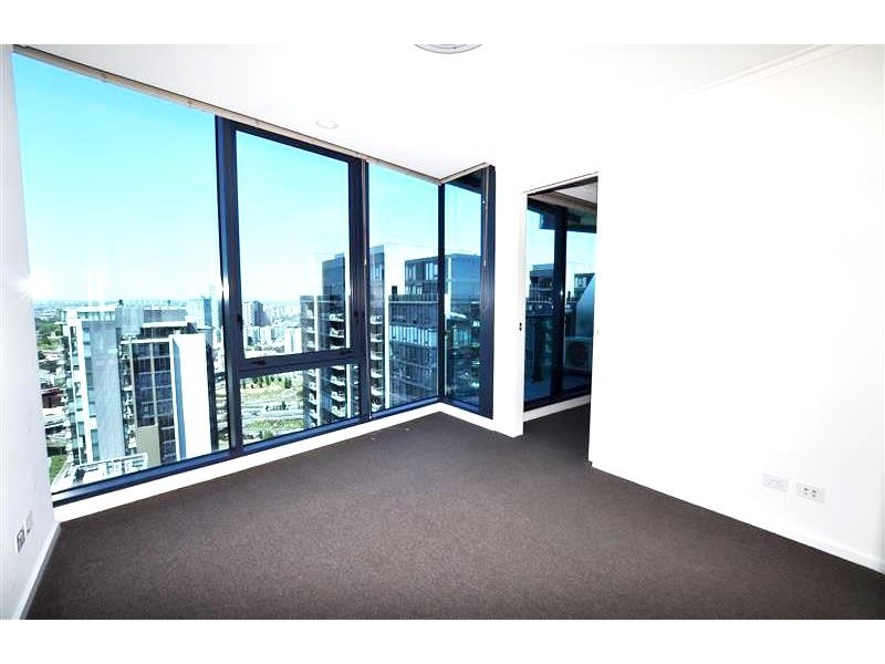 REF 24701/180 City Road, Southbank VIC 3006