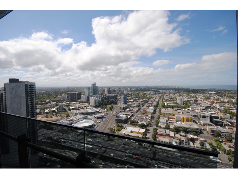 REF 24705/241 City Road, Southbank VIC 3006