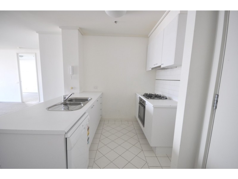 REF 24707/99 Whiteman Street, Southbank VIC 3006