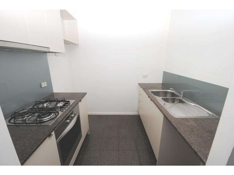 REF 24717/173 City Road, Southbank VIC 3006