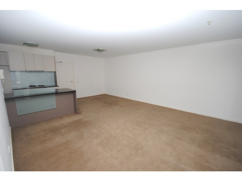 REF 24719/173 City Road, Southbank VIC 3006