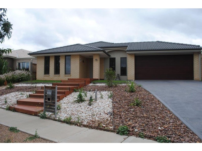 56 Alamanda Boulevard, Point Cook VIC 3030