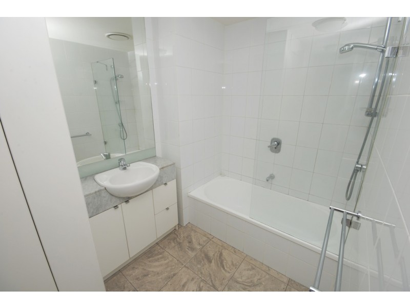 REF 24725/86 Kavanagh Street, Southbank VIC 3006