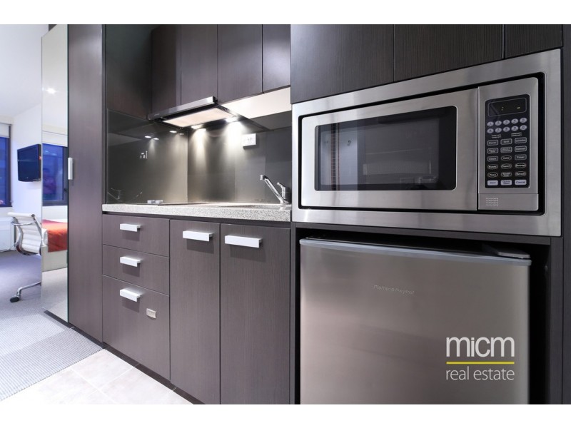 902/181 A’Beckett Street, Melbourne VIC 3000
