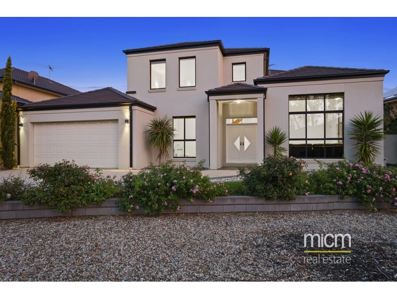 3 Evening Close, Point Cook VIC 3030