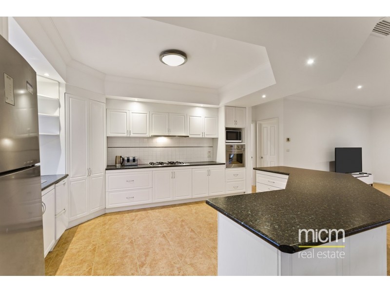 3 Evening Close, Point Cook VIC 3030