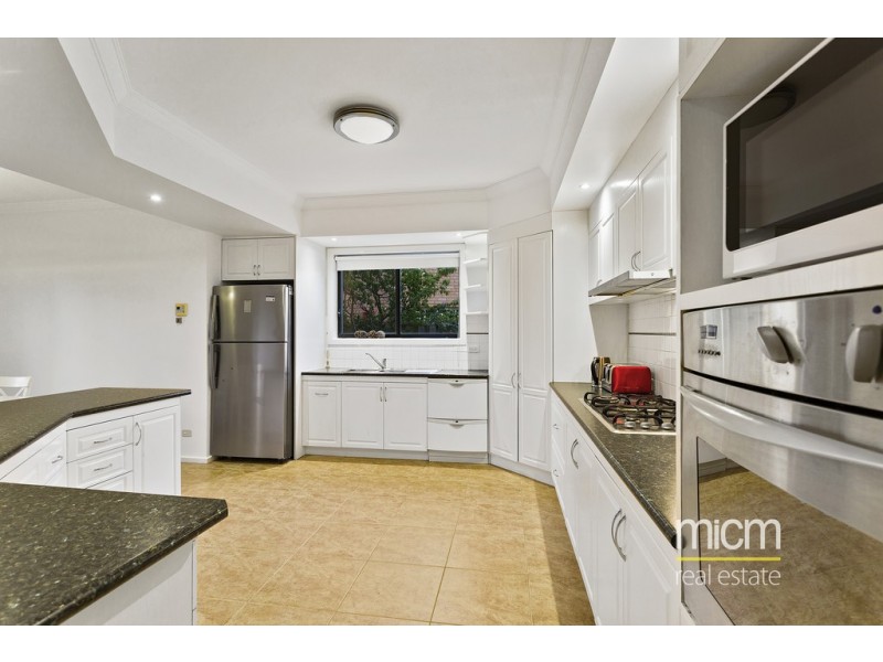 3 Evening Close, Point Cook VIC 3030