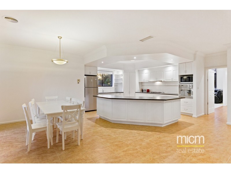 3 Evening Close, Point Cook VIC 3030