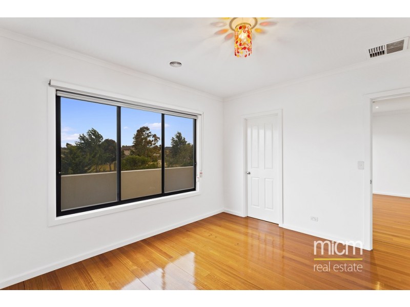 3 Evening Close, Point Cook VIC 3030