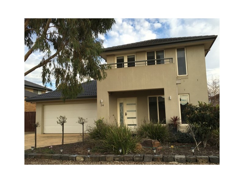 34 Bayside Drive, Point Cook VIC 3030