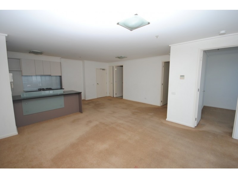 REF 24734/173 City Road, Southbank VIC 3006