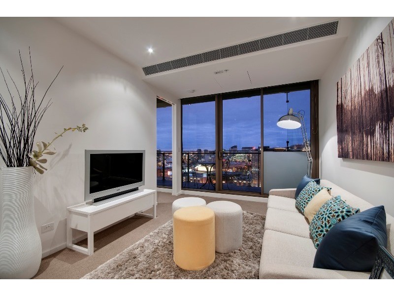 REF 34747/118 Kavanagh Street, Southbank VIC 3006