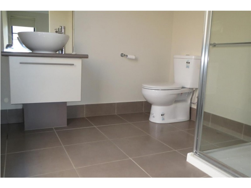 5 Reefside Way, Point Cook VIC 3030