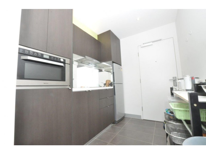 REF 120108/53 Batman Street, West Melbourne VIC 3003