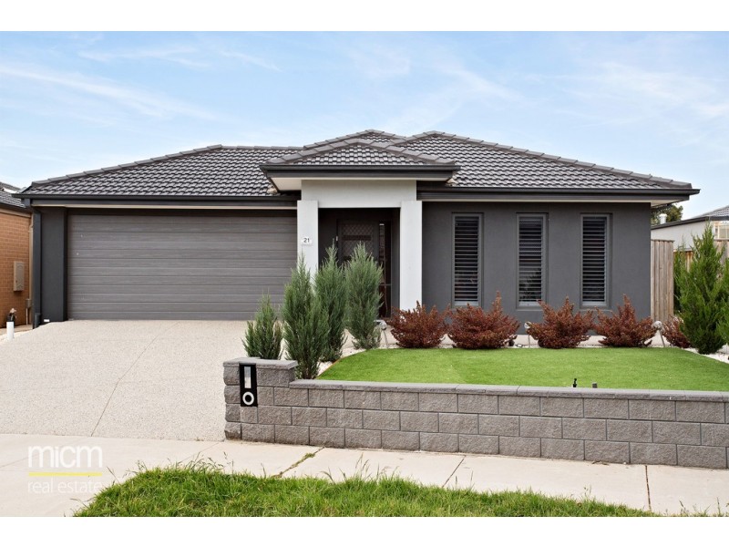 21 Hargrave Avenue, Point Cook VIC 3030