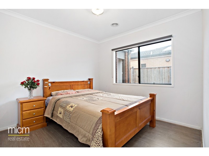 21 Hargrave Avenue, Point Cook VIC 3030