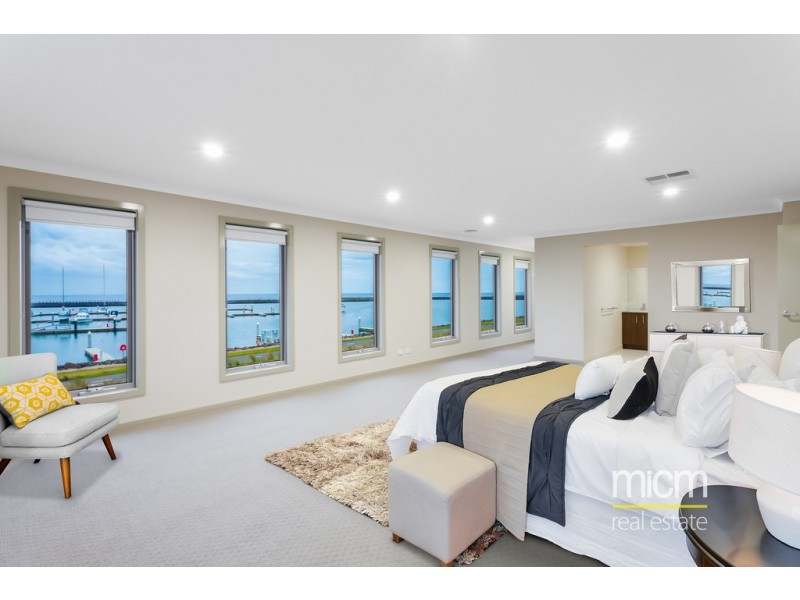 42 Catamaran Drive, Werribee South VIC 3030