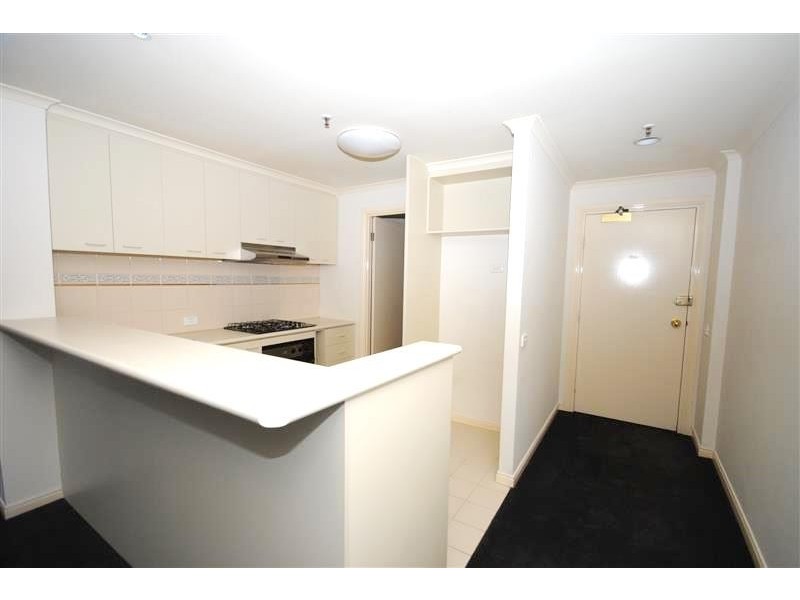 REF 24770/83 Queensbridge Street, Southbank VIC 3006