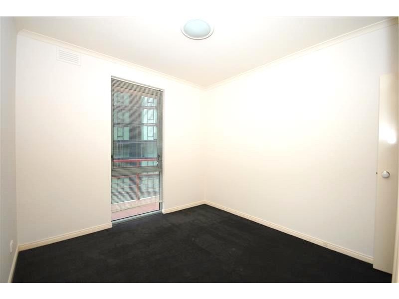 REF 24770/83 Queensbridge Street, Southbank VIC 3006