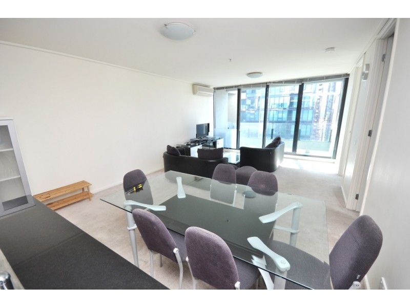 REF 24776/163 City Road, Southbank VIC 3006