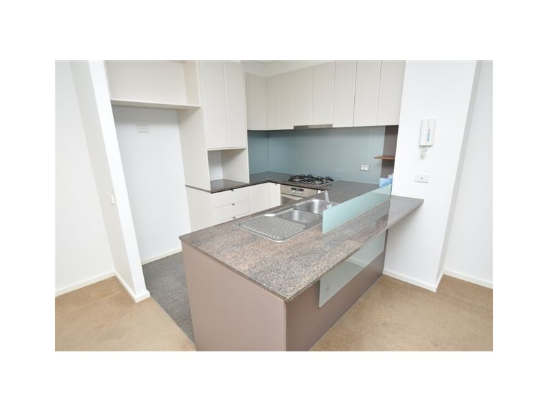 REF 24785/183 City Road, Southbank VIC 3006